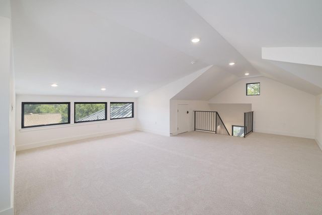 2411 McCall RD, Austin, TX 78703