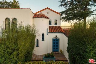 2041 Grace Avenue, Los Angeles, CA 90068