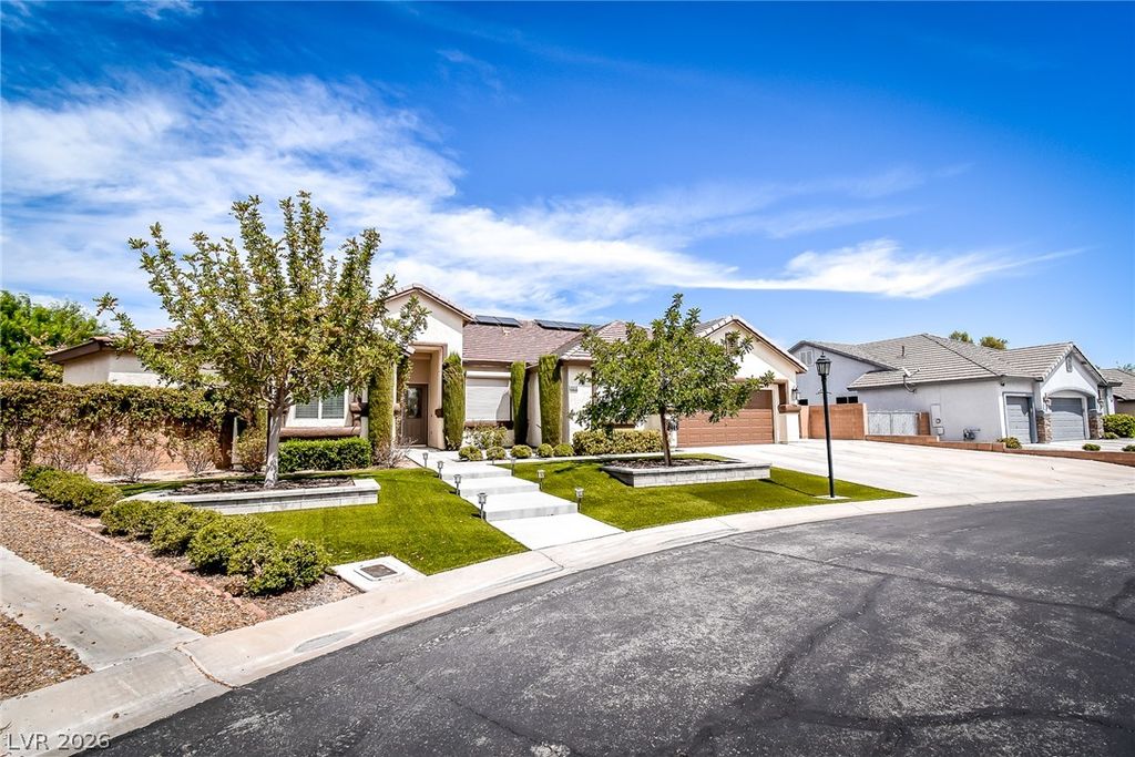 8512 Stardance Avenue, Las Vegas, NV 89143 — photo 2