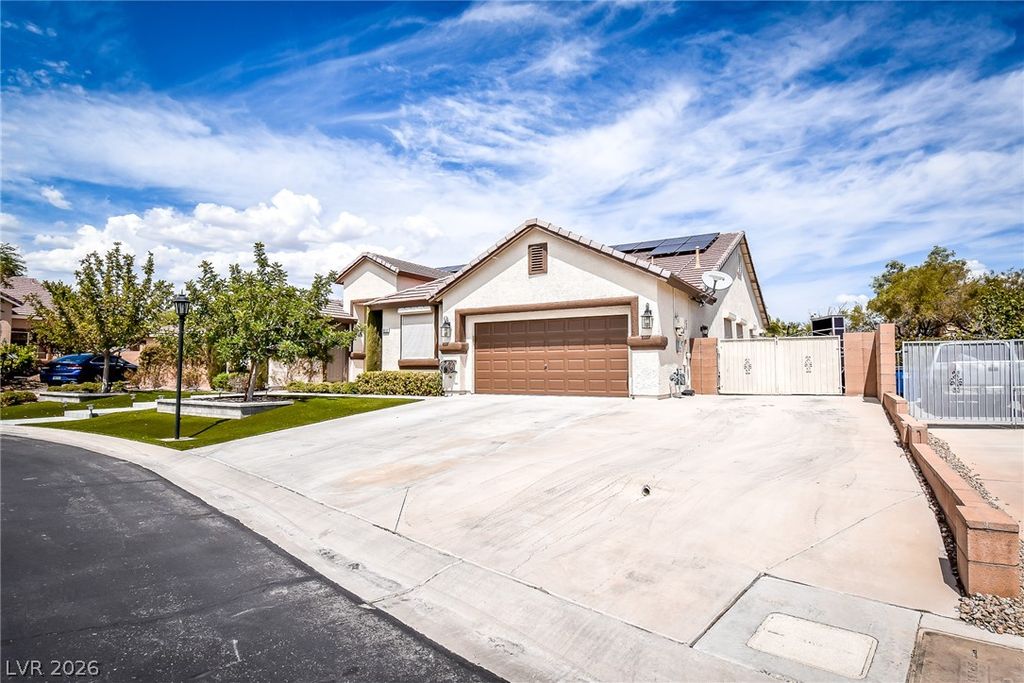 8512 Stardance Avenue, Las Vegas, NV 89143 — photo 3