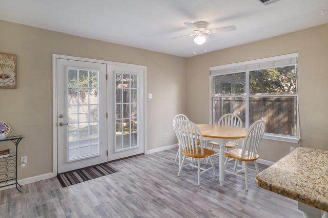 6121 Jumano LN, Austin, TX 78749