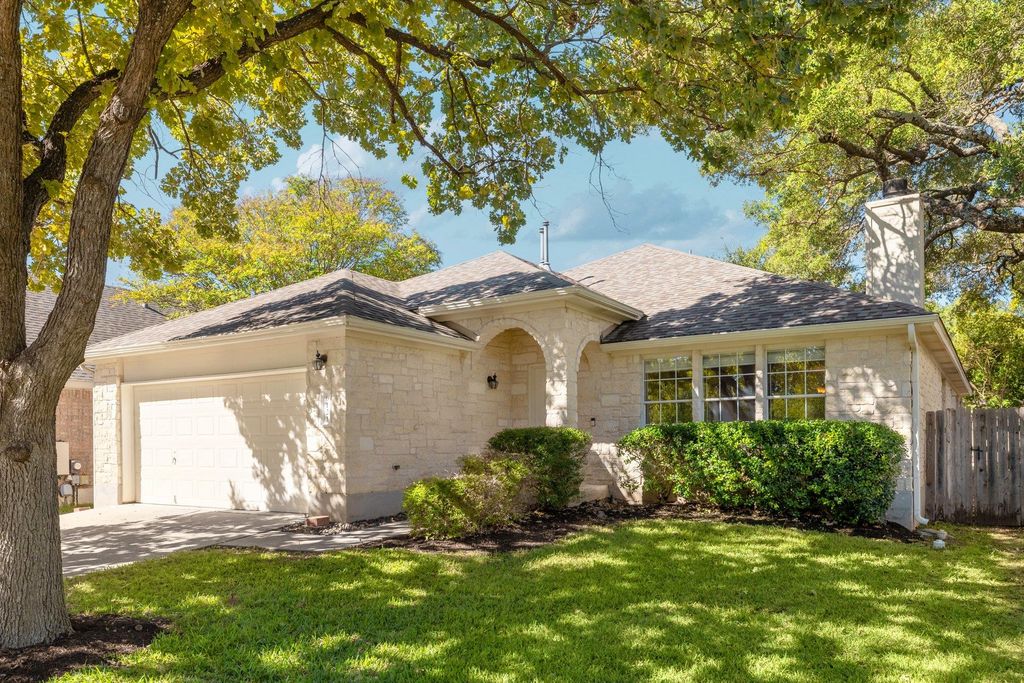 6121 Jumano LN, Austin, TX 78749