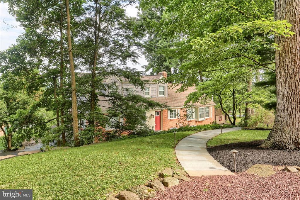 125 S HILLS DR, Hershey, PA 17033