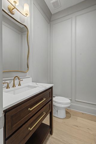 7032 Kinderhook Rd, Nashville, TN 37221