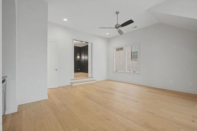 7032 Kinderhook Rd, Nashville, TN 37221