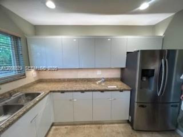 409 91st St, Surfside, FL 33154