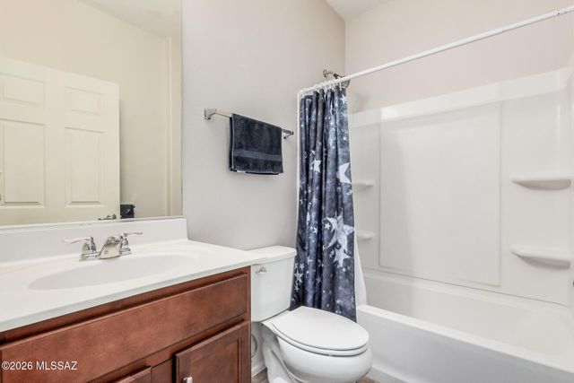 11615 W Boll Bloom Drive, Marana, AZ 85653