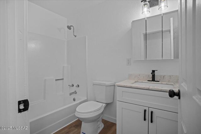 3811 W Fuller Street, Thatcher, AZ 85552