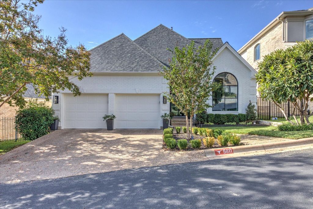5811 Kentucky Derby, Austin, TX 78746