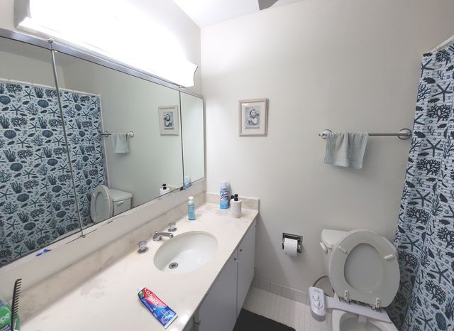 5445 N Sheridan Road 2110, Chicago, IL 60640
