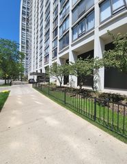 5445 N Sheridan Road 2110, Chicago, IL 60640