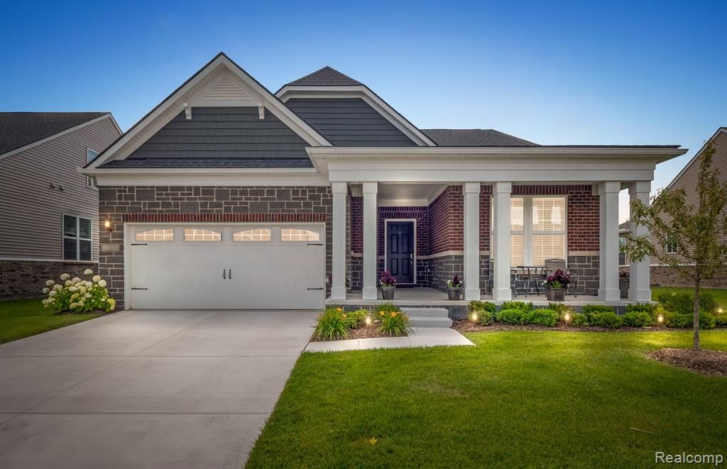 49898 Kent Court, Canton, MI 48188