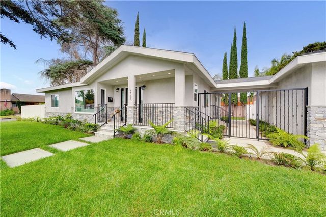 4705 Whitewood, Long Beach, CA 90808