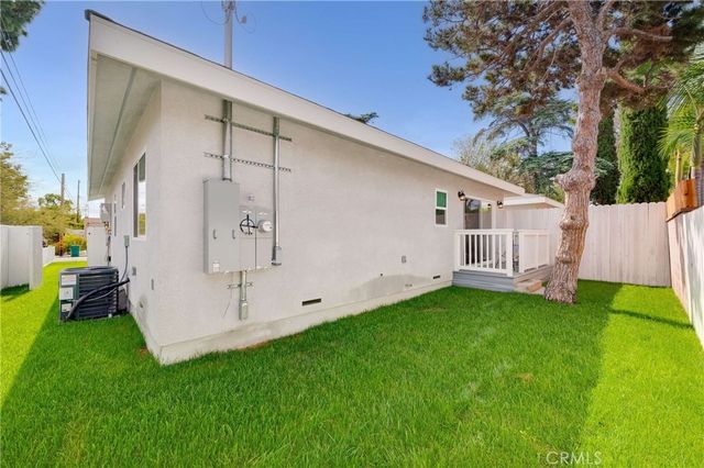 4705 Whitewood, Long Beach, CA 90808