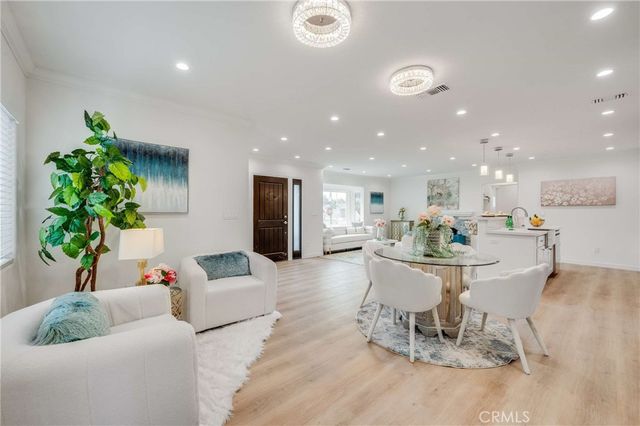 4705 Whitewood, Long Beach, CA 90808