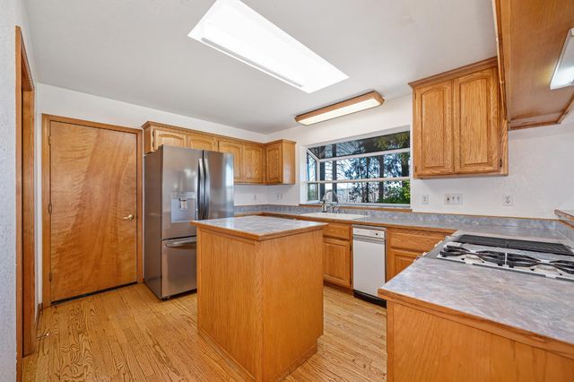 4780 Volcanoville Rd, Georgetown, CA 95634