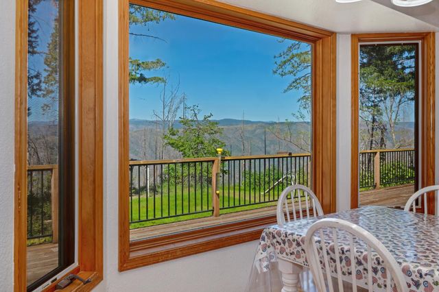 4780 Volcanoville Rd, Georgetown, CA 95634