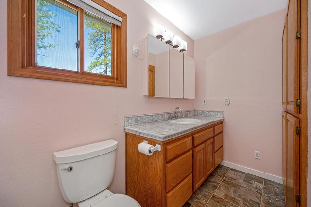 4780 Volcanoville Rd, Georgetown, CA 95634