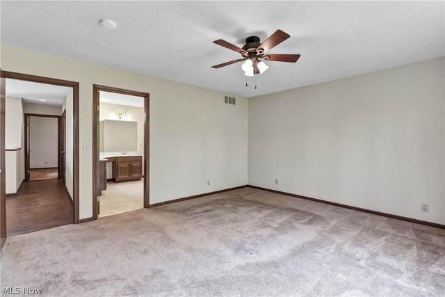 16831 Orchard Grove Drive 12B, Middleburg Heights, OH 44130