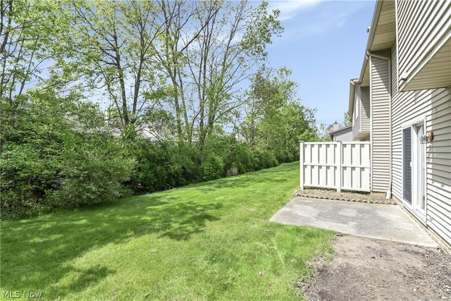 16831 Orchard Grove Drive 12B, Middleburg Heights, OH 44130