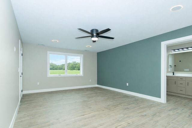 379 LARKSPUR Lane, Normal, IL 61761
