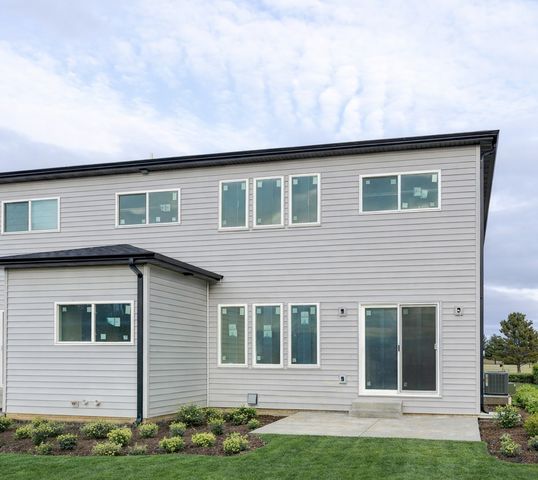 379 LARKSPUR Lane, Normal, IL 61761