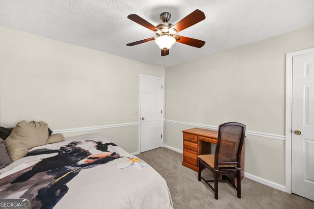 825 Meadowsong Circle, Lawrenceville, GA 30043