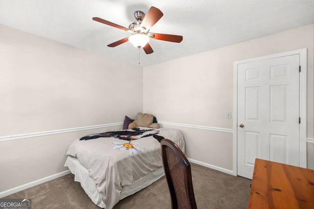 825 Meadowsong Circle, Lawrenceville, GA 30043