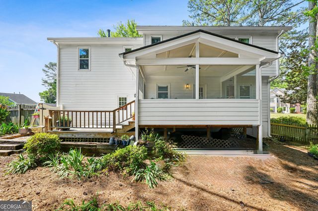 825 Meadowsong Circle, Lawrenceville, GA 30043