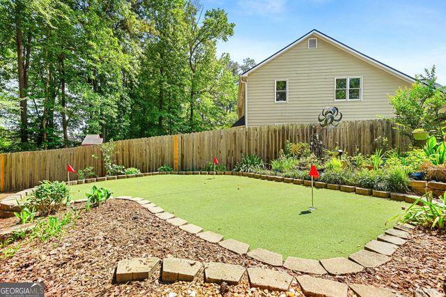 825 Meadowsong Circle, Lawrenceville, GA 30043