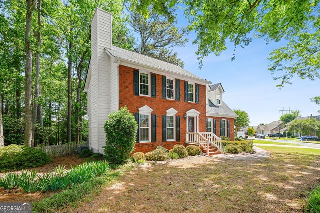825 Meadowsong Circle, Lawrenceville, GA 30043
