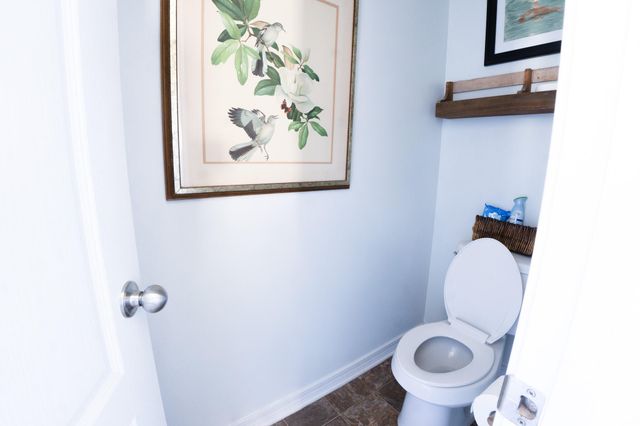 8920 Quail Roost Dr Drive, Navarre, FL 32566