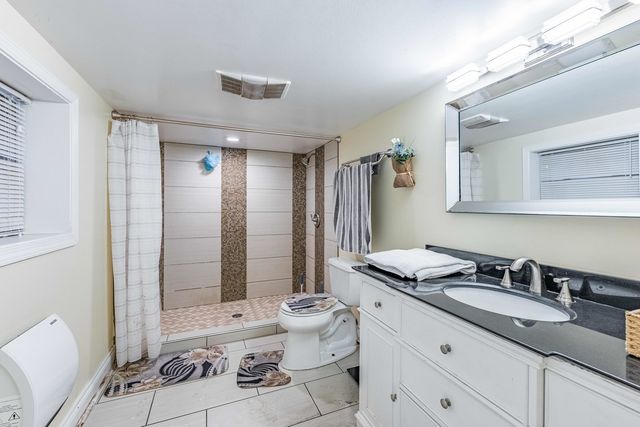 9419 S Wabash Avenue, Chicago, IL 60619