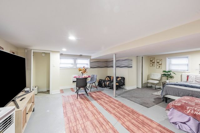 9419 S Wabash Avenue, Chicago, IL 60619