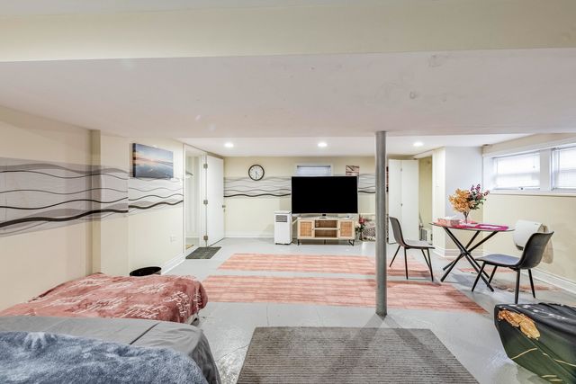 9419 S Wabash Avenue, Chicago, IL 60619