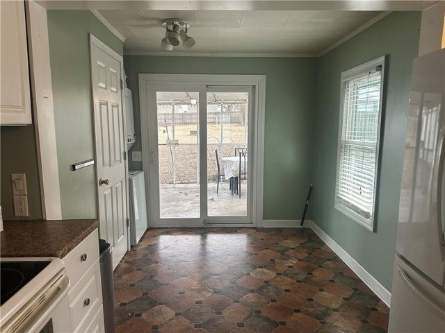 7907 MERCIER Street, Kansas City, MO 64114