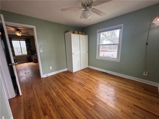 7907 MERCIER Street, Kansas City, MO 64114