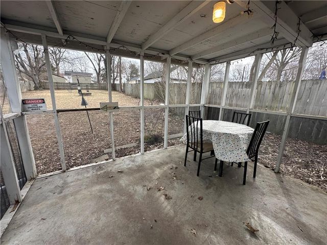 7907 MERCIER Street, Kansas City, MO 64114