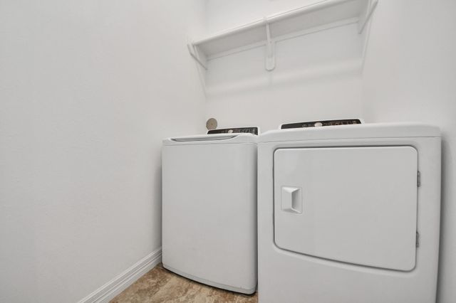 146 Carson Court, Houston, TX 77004