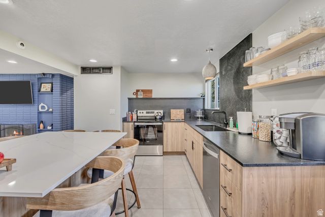 8546 S 1330 E, Sandy, UT 84093