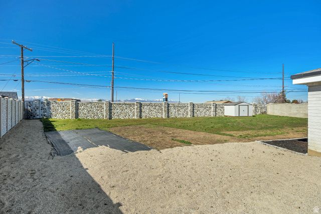 8546 S 1330 E, Sandy, UT 84093