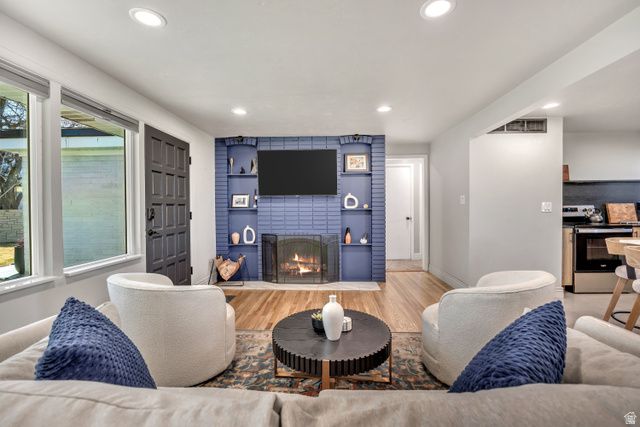 8546 S 1330 E, Sandy, UT 84093