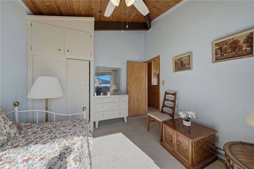 Image 22 of property listing at 12805 Lakeshore Drive, Clearlake, CA 95422