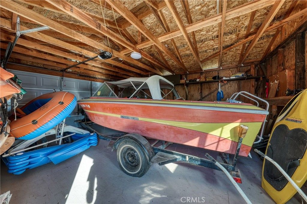 Image 37 of property listing at 12805 Lakeshore Drive, Clearlake, CA 95422