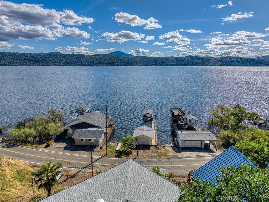 Image 46 of property listing at 12805 Lakeshore Drive, Clearlake, CA 95422