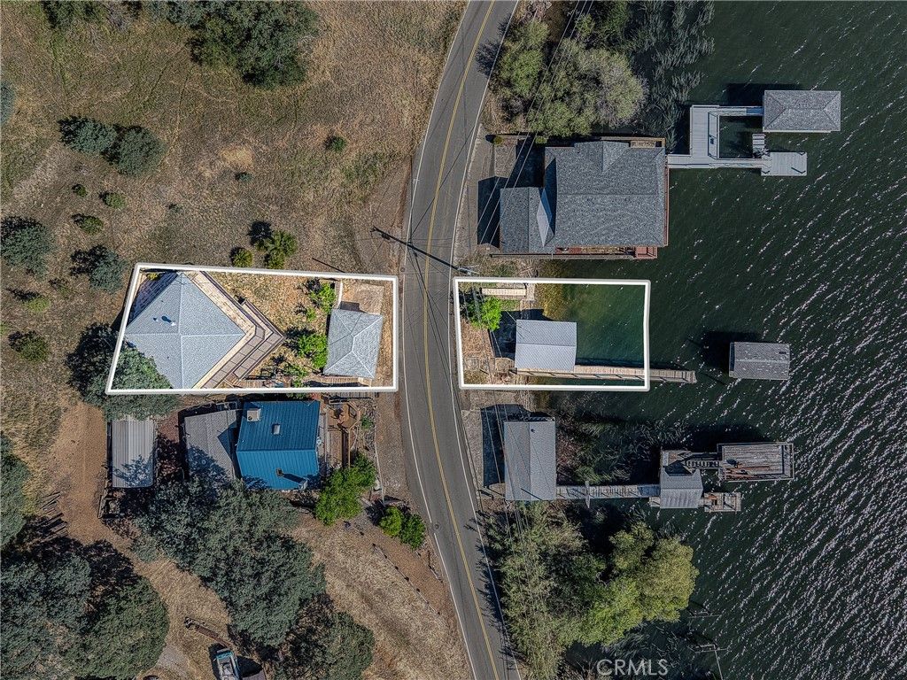 Image 53 of property listing at 12805 Lakeshore Drive, Clearlake, CA 95422