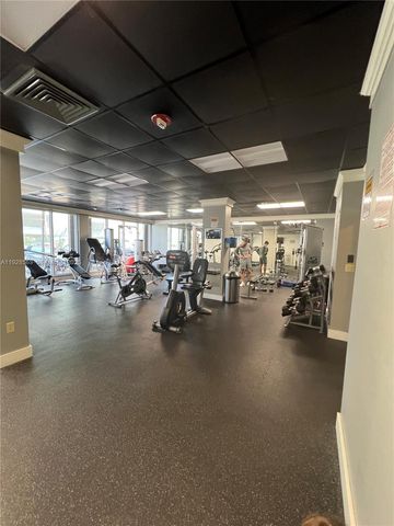 1865 79th St Cswy 12I, North Bay Village, FL 33141