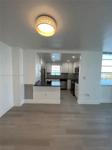 1865 79th St Cswy 12I, North Bay Village, FL 33141