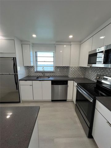 1865 79th St Cswy 12I, North Bay Village, FL 33141