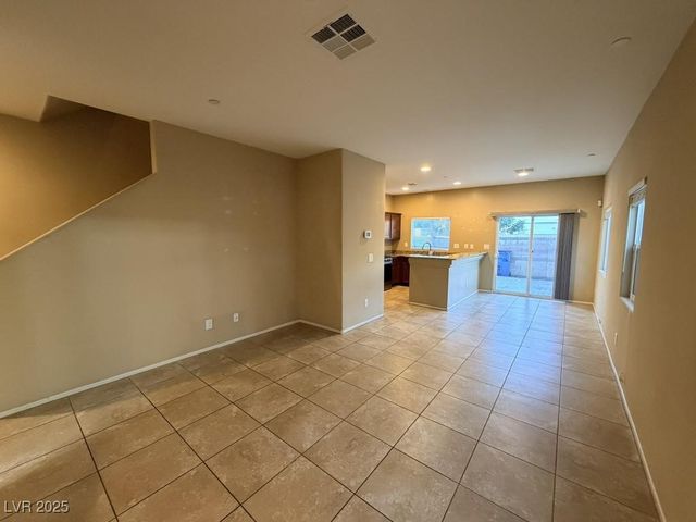 6578 Charlie Chaplin Avenue 102, Las Vegas, NV 89122